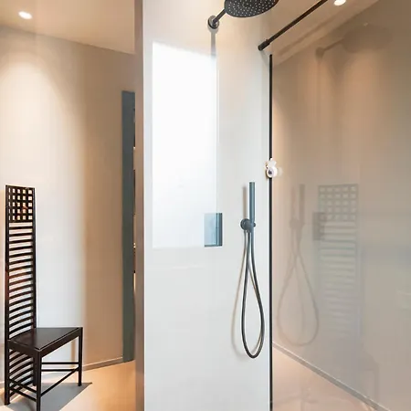 Asilo In - The * Barolo